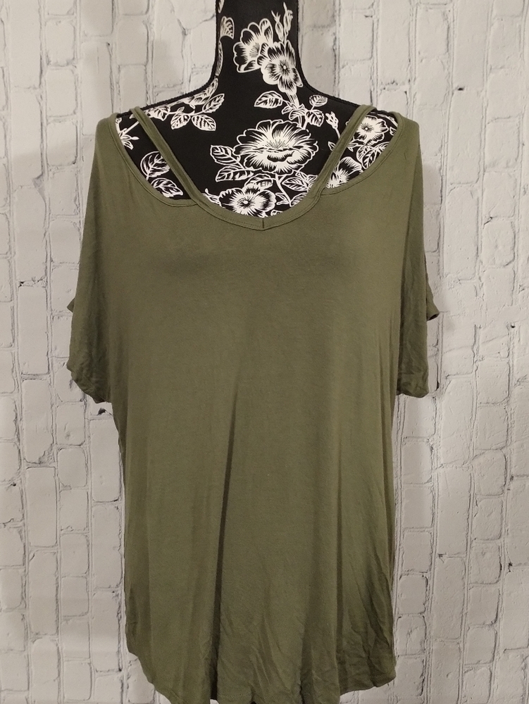 No Boundaries Green Tee XXL